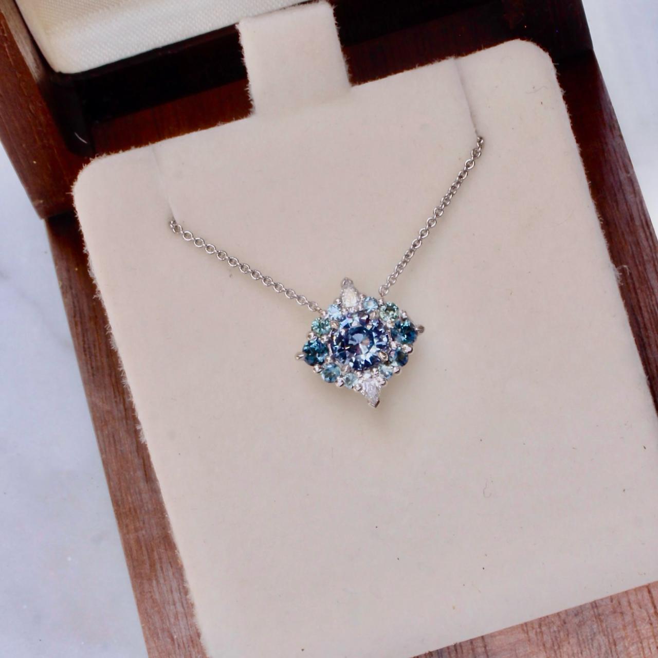 Arnhem North Star Necklace