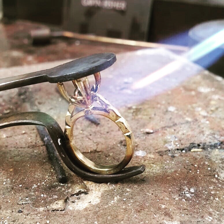 fine-jewellery-bespoke-coloured-gemstones-heirloom-remodelling-australia-sydney-nicole-winkler
