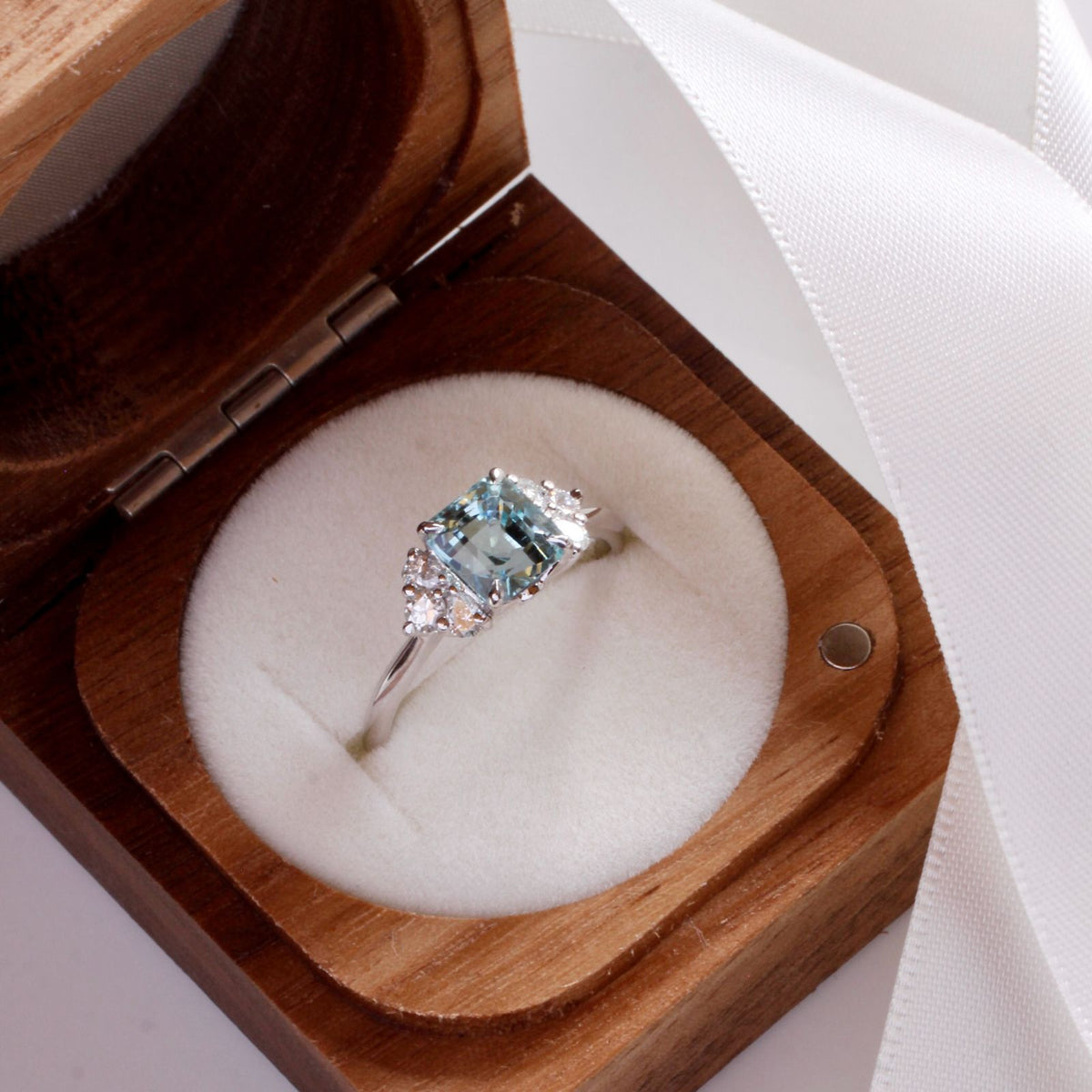 Juno Ring